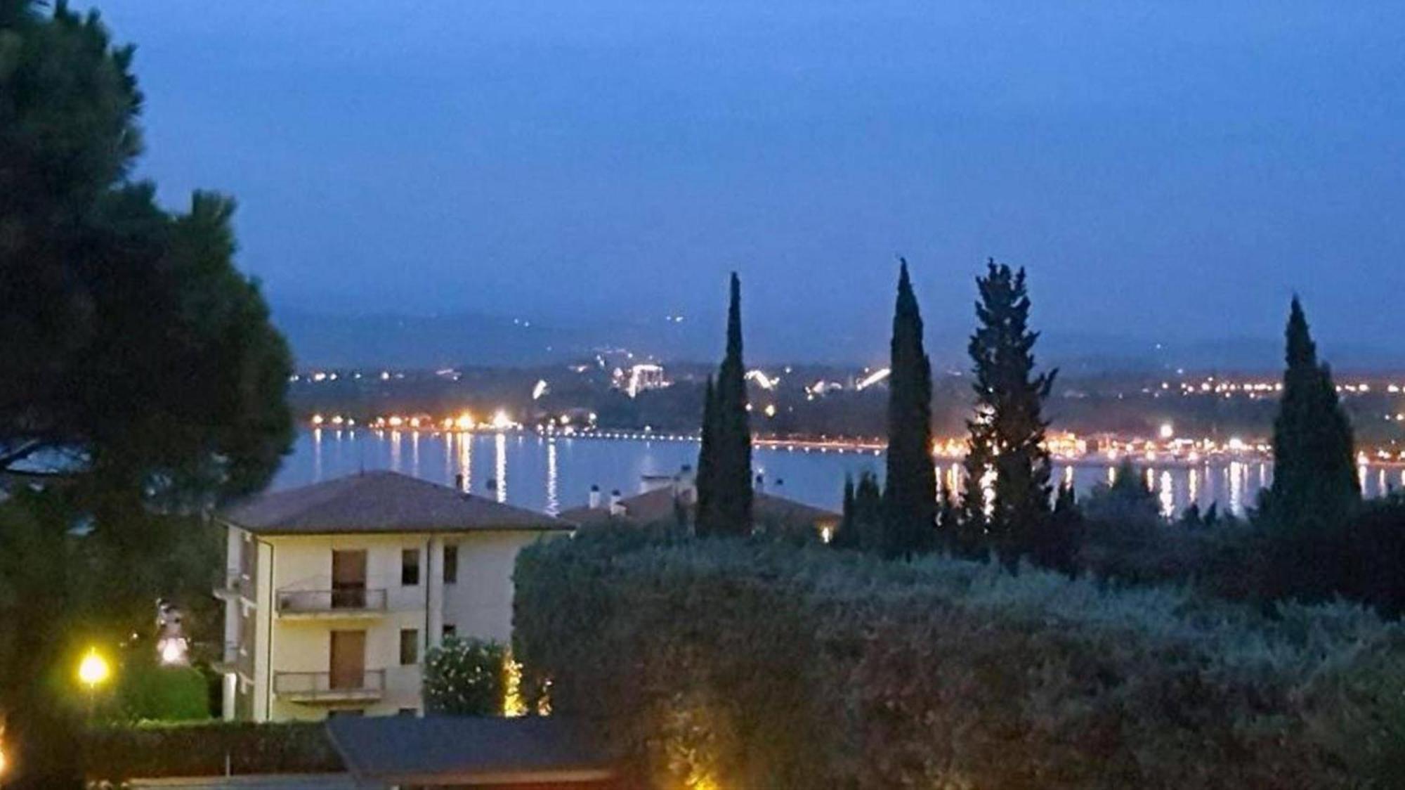 Appartamento Peschiera Peschiera del Garda Exteriér fotografie